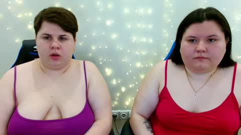 BeckyAndEllen online show from March 28, 12:06 pm