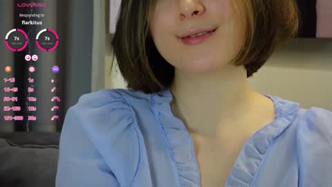 BeckyMartens come join me on    while im offline here  online show from February 26, 3:14 am