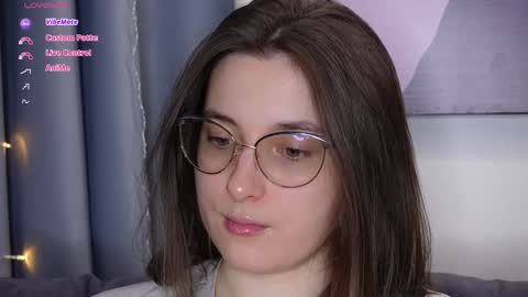 BeckyMartens come join me on    while im offline here  online show from September 17, 2:59 am