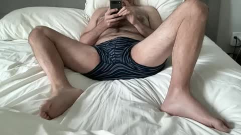 bed_bottom online show from September 16, 12:07 pm