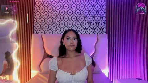 BELLA online show from February 4, 12:42 pm