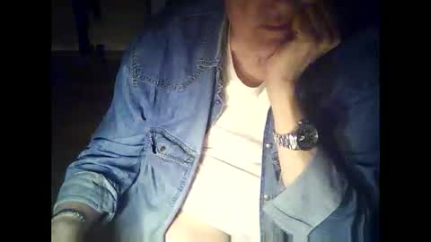 bekklove1 online show from April 2, 11:00 pm