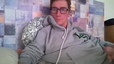 SexFriendFrance online show from February 18, 4:07 pm