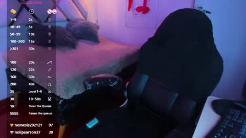 Bella online show from February 26, 6:15 pm