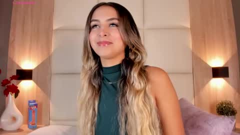 Bella cam online show from February 20, 7:16 pm