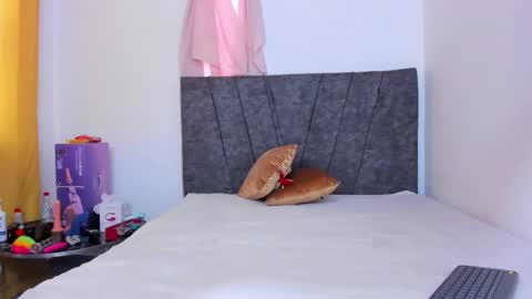 Bella and Andrew special couple online show from May 26, 10:27 pm