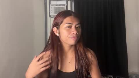 bella_bliss14 online show from March 14, 9:35 am