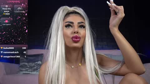 Emma  Bella online show from February 7, 8:10 pm