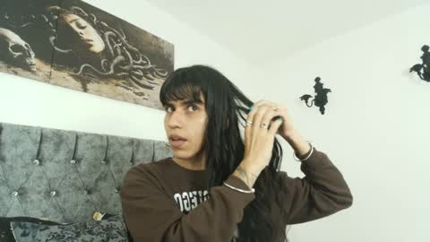 Bella online show from April 6, 1:36 am