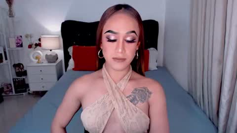 IM BELLA online show from July 10, 2:44 pm