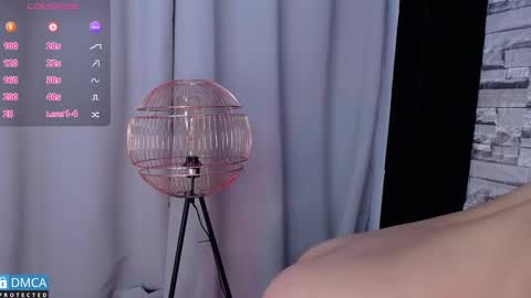   online show from March 5, 1:21 am