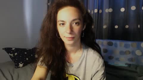 bellaqueen0701 online show from February 7, 7:50 am