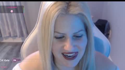 Snapshot of bellastar84 chatting on March 11, 8:53 pm Starr40 online show from March 11, 8:53 pm