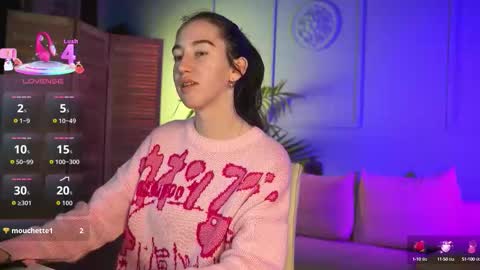 Bella online show from September 29, 3:44 pm