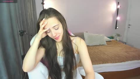 Belle online show from November 9, 1:09 am