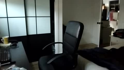 bellequeue19758 online show from July 10, 9:47 am