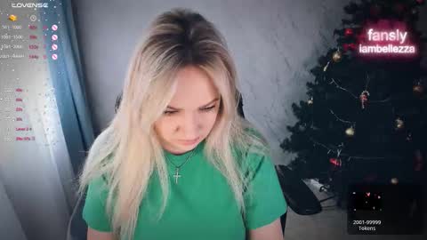 Your Annabelle Wolf  online show from January 11, 11:05 am