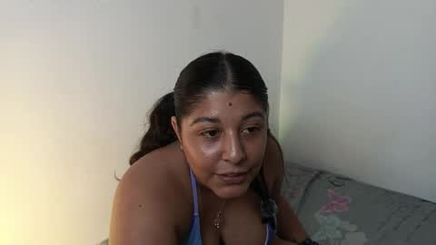 Your New Girlfriend online show from April 1, 2:01 am