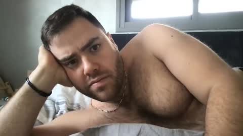 Snapshot of ben117 chatting on February 17, 7:58 am ben117 online show from February 17, 7:58 am