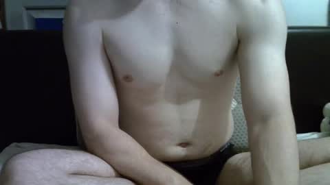 Snapshot of ben948900 chatting on October 9, 7:41 pm ben948900 online show from October 9, 7:41 pm