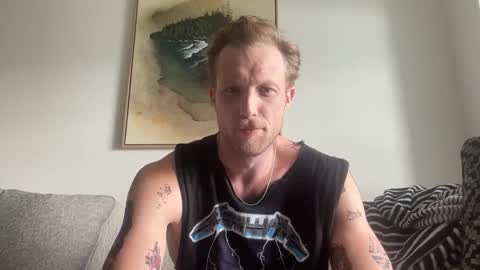 bendoverxo online show from November 1, 7:35 pm