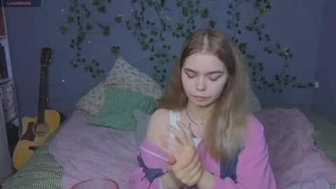 MARK  SOFIEKENDALL  NATHAN online show from April 18, 9:22 am