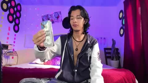 benjamin_fiore online show from March 8, 1:03 pm