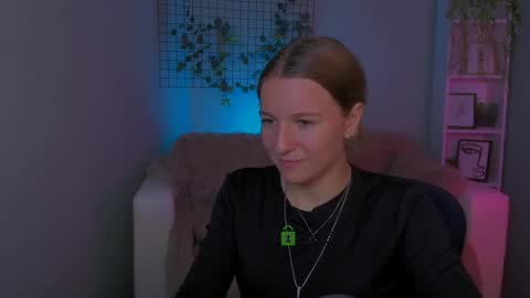 Benny online show from September 17, 12:19 pm