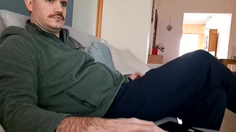 benoitgmx12 online show from November 27, 8:44 am