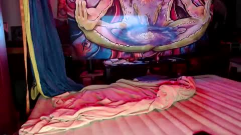 Bent Bunny online show from May 3, 5:13 am