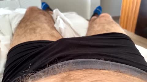 Snapshot of benz10001 chatting on March 5, 12:44 pm benz10001 online show from March 5, 12:44 pm