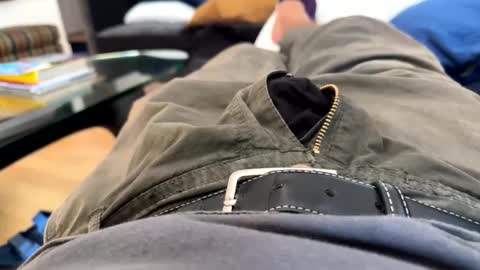 Snapshot of benz10001 chatting on October 4, 4:05 pm benz10001 online show from October 4, 4:05 pm