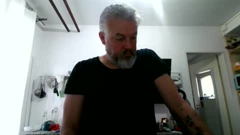 Martin online show from February 14, 9:12 am