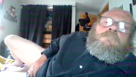 bergeeric1970 online show from May 31, 5:44 pm