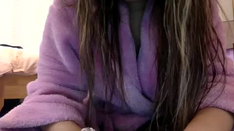 tixxie  online show from March 4, 4:49 am