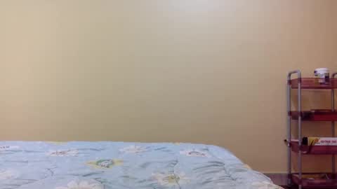 tixxie  online show from November 12, 6:16 am