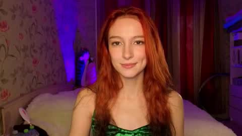 Hi Im NikaComing back online on Monday 3 online show from November 10, 10:51 am