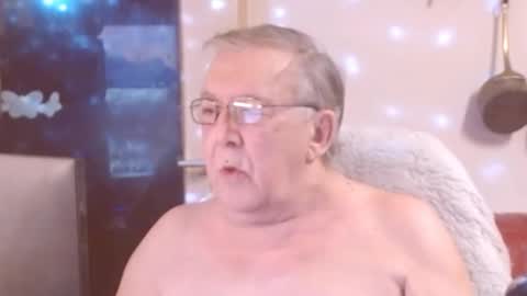 jean online show from February 8, 7:49 pm