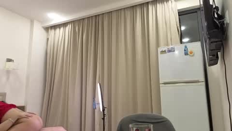 best_ass2000 online show from February 17, 5:45 pm