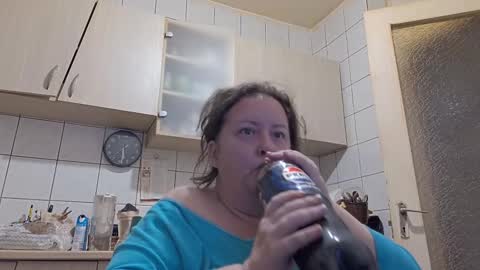 bethnorth online show from October 21, 2:27 am