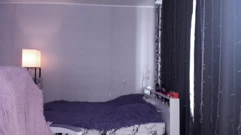 Dory make me happier online show from March 4, 7:27 am