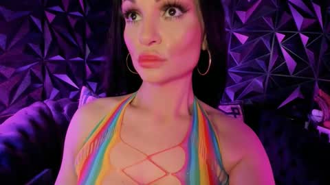 NatashaxoBangs online show from November 10, 5:10 am