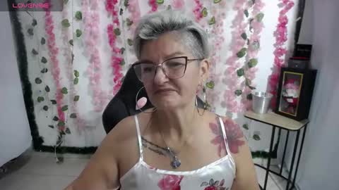 bibiana online show from February 18, 8:27 am