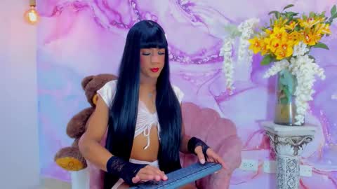 Bi Loverss online show from November 4, 8:10 pm