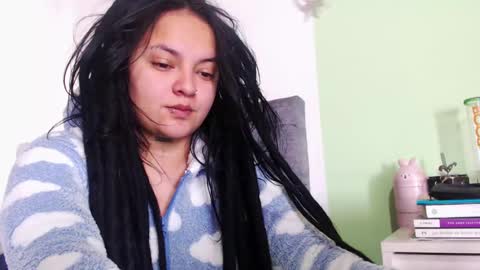 BiaBia online show from December 25, 1:41 pm