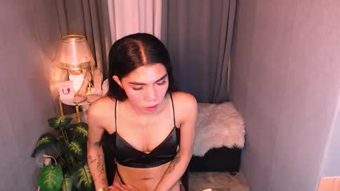 biancahugedick online show from March 5, 5:44 pm