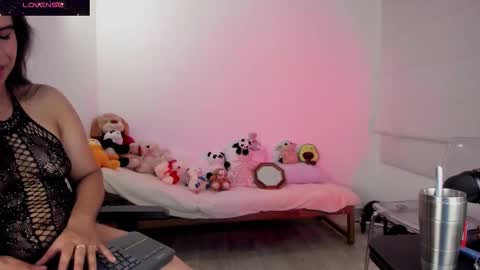 Biancastrong.. IGThebiancastrong online show from January 15, 2:42 am