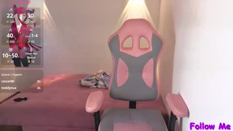 B I A N C H I  online show from February 3, 8:24 pm