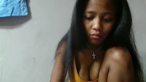 bienvenue987832 online show from May 14, 5:27 am