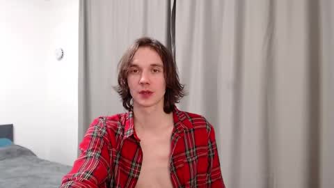 big_lil_small online show from March 29, 11:17 pm